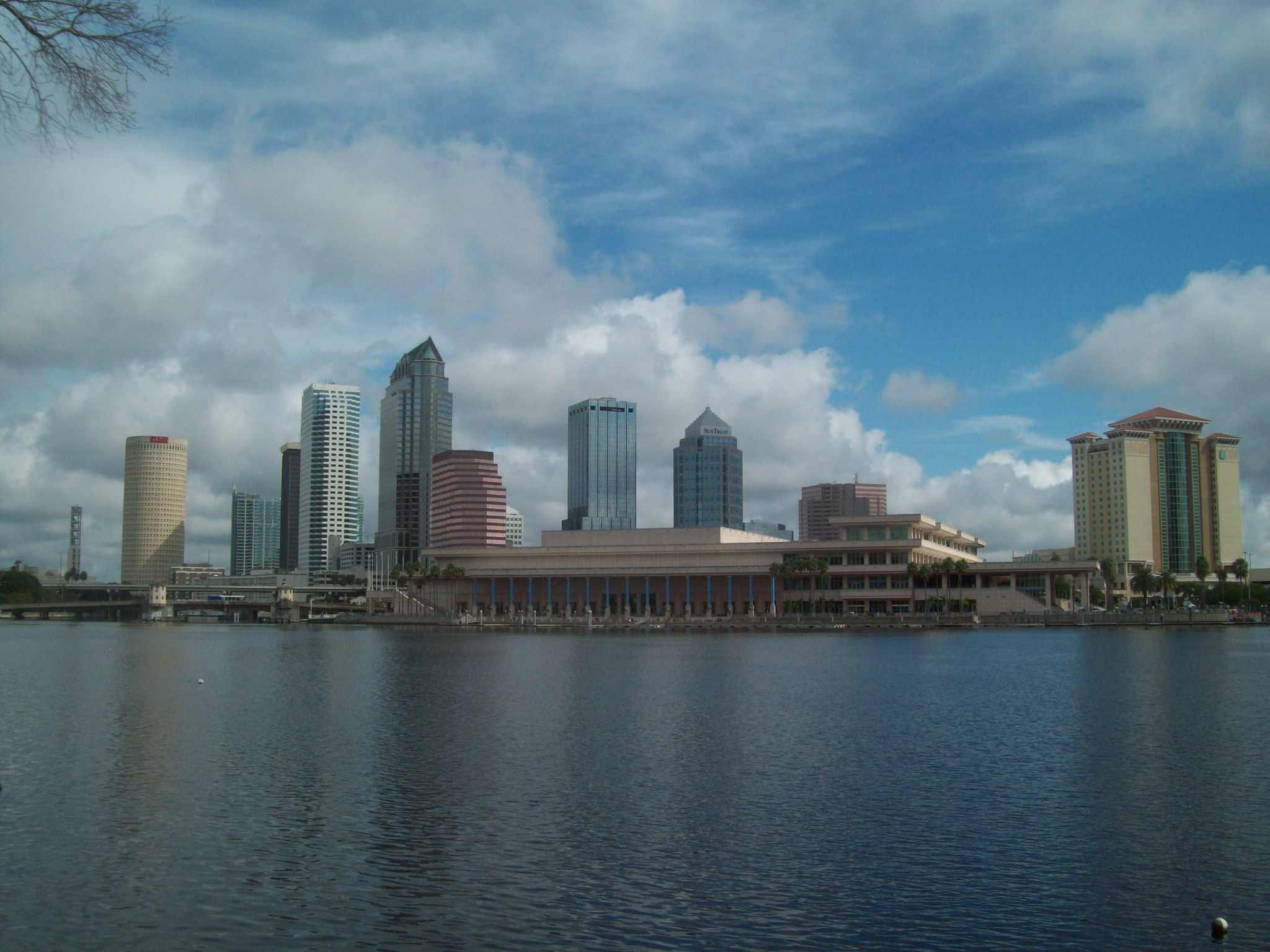 Tampa 001